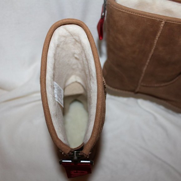 NIB UGG CLASSIC SHORT LOGO‎ ZIP UP SUEDE SHEARLING BOOTS CHESTNUT - Picture 6 of 8